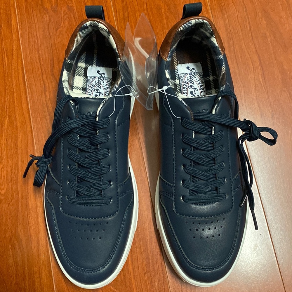 Flag & Anthem Men’s Navy Blue US #9 PU Leather Sneaker Shoe NWT